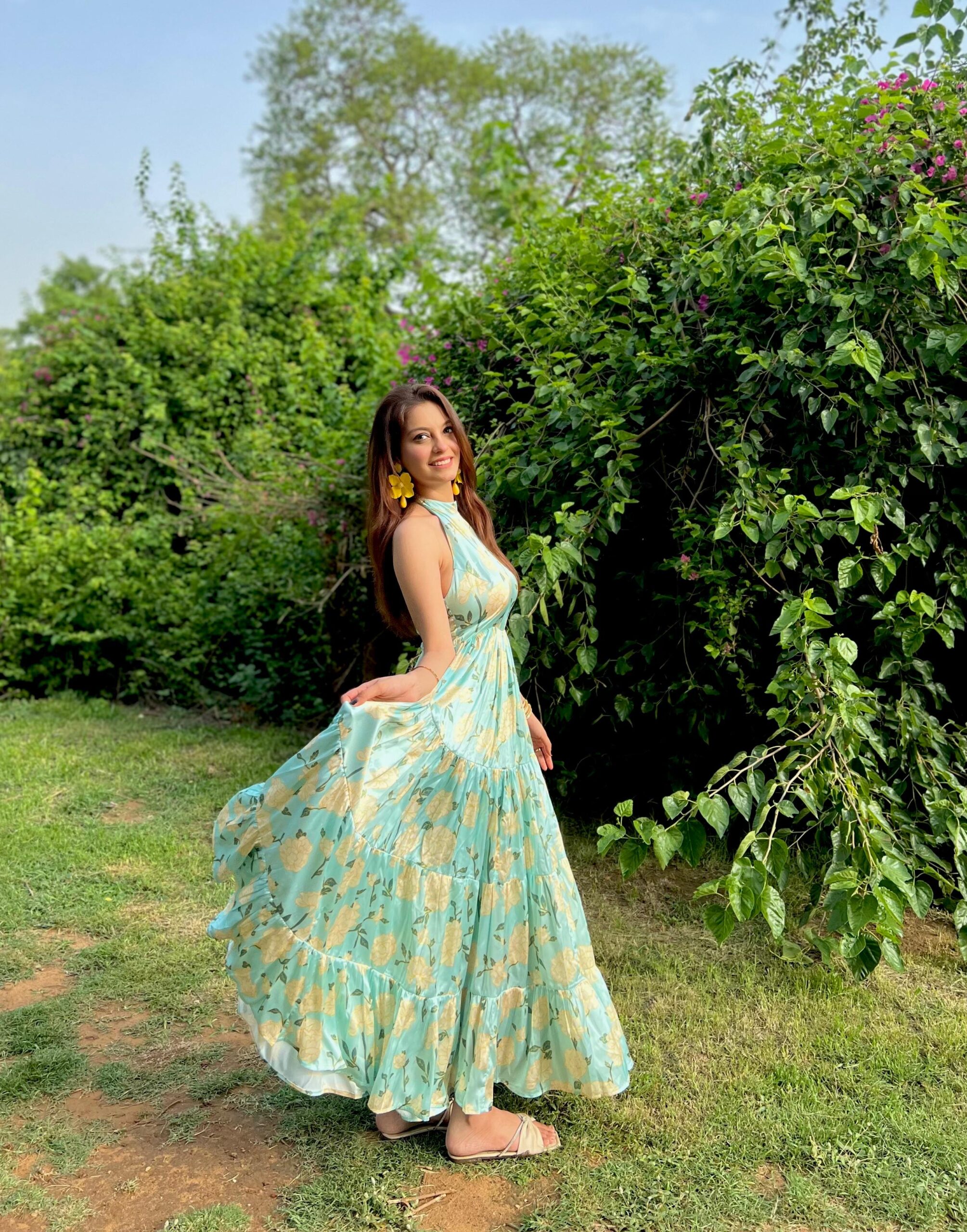 Aquacrush Sea Green Backless Maxi Dress - Image 4